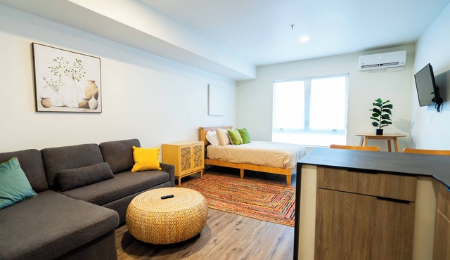Contemporary Comfort with with Rooftop Access