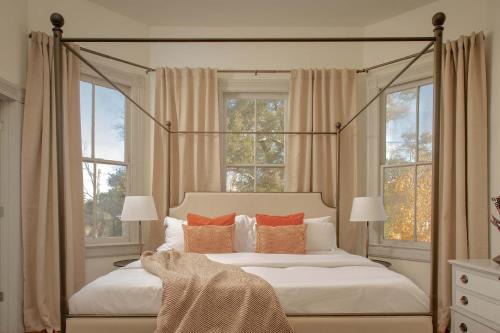 Contemporary Compound Heated Pool