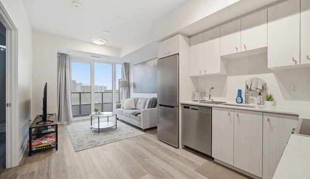 Contemporary Condo in DTK | Gym, Pool, & More