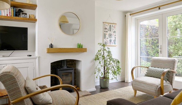 Contemporary Cottage in the centre of Woodbridge