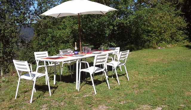 Contemporary cottage with panoramic mountain views near Gérardmer