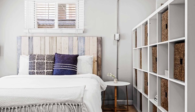 Contemporary Finishes | Studio | Sloan's Lake 30+