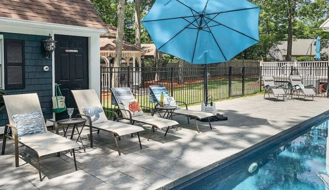 Contemporary Gem with Private Pool!