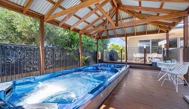 Contemporary Home in the Heart of Mudjimba