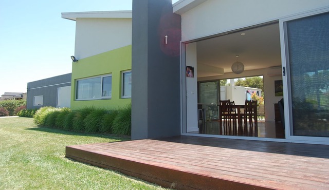 Contemporary home with Woodford Valley views