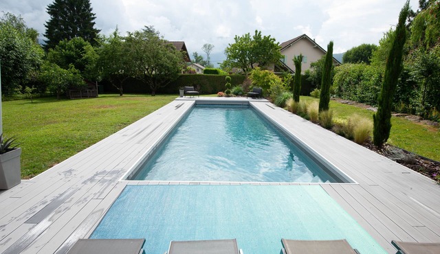 Contemporary house with private pool between lake and mountains - Wifi