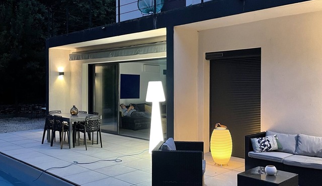 Contemporary house Grignan