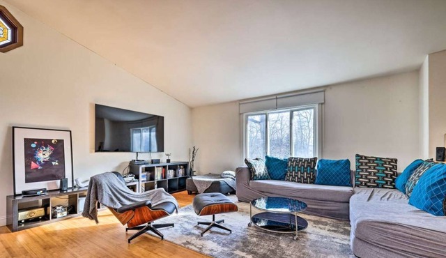 Contemporary House in the Poconos - Monroe Co