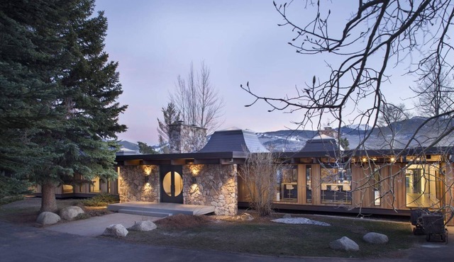 Contemporary McLain Flats Estate