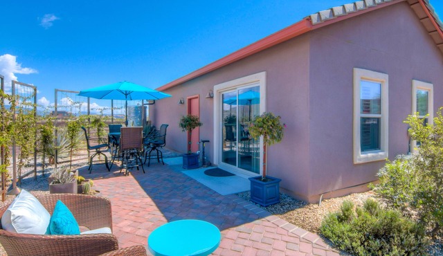 Contemporary Modern Casita in Civano Tucson Near Saguaro National Park
