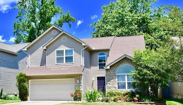 Contemporary Newly Updated 3 Bedroom Home