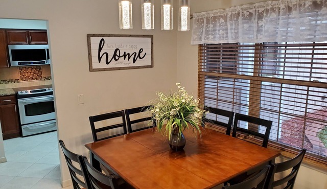 Contemporary single house located in a quiet, safe, & beautiful neighborhood.