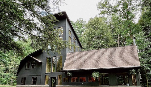 Contemporary Tower in the woods at the base of Birdsfoot Golf course