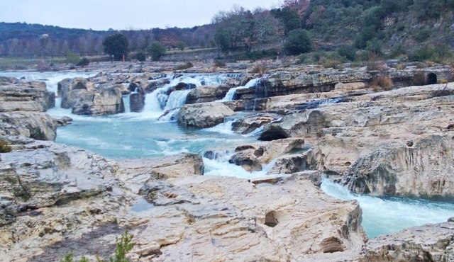 Contemporary villa in the countryside swimming pool