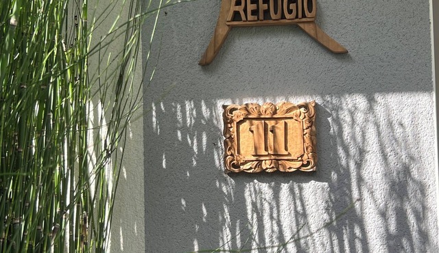 Contemporary villa beach slope privileged site swimming pool