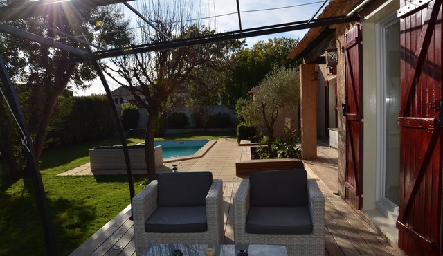 Contemporary villa with pool