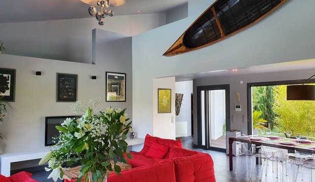 Contemporary whole villa with swimming pool, parking.