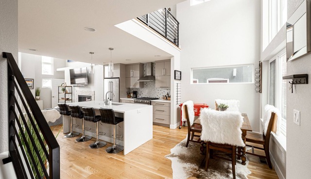 Contemporary Zen Townhome with a View | Wash Park