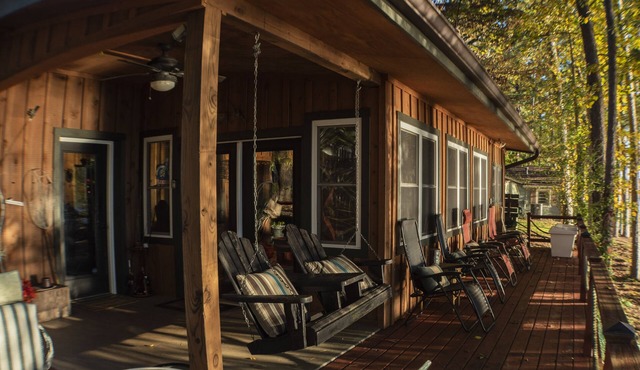 Contentment Cabin on Lake Hartwell