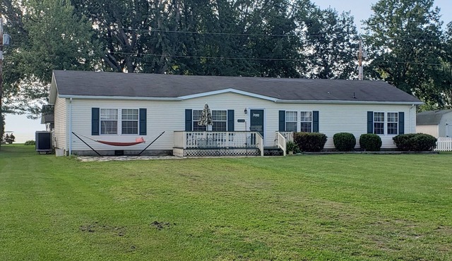 Conti's Cottage-Lake Views