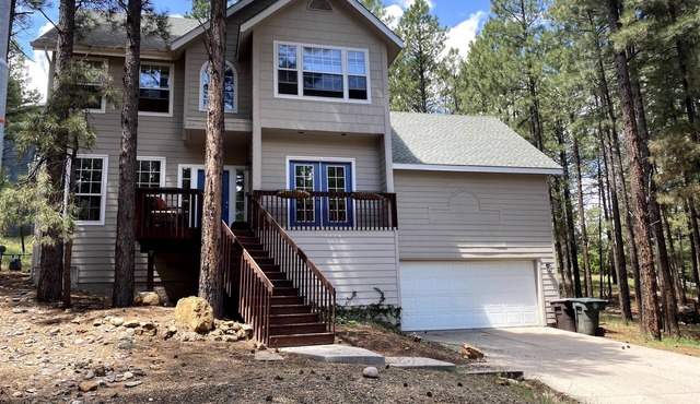 Continental Country Club- Quiet Neighborhood- 4 Bedroom