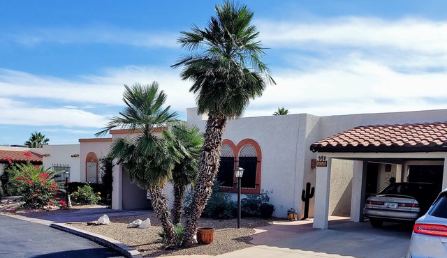 Continental Vistas Townhome in Green Valley, AZ - 55+ desirable community.