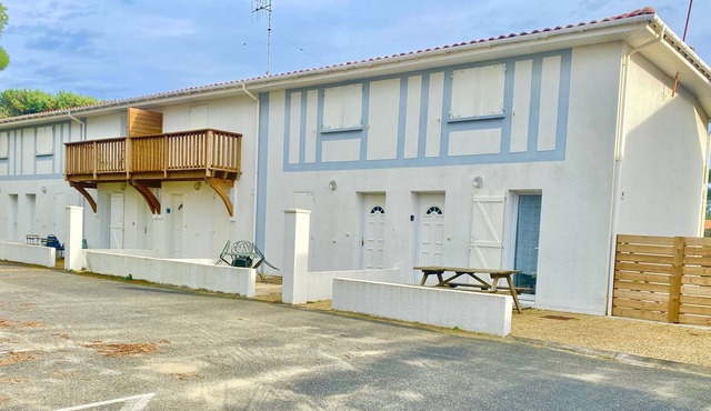 Contis plage Charming semi-detached houses 300 m from the beach, and Riviere, forest