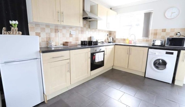 Contractor Accommodation Near NEC