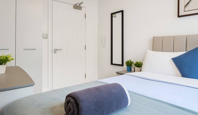 Contractor Friendly - Discounts, Group Stays, Families, Free Wi-Fi, Free Parking