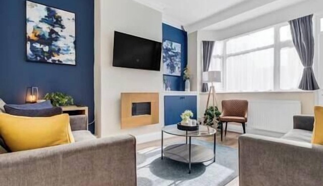 Contractor House 4 Beds Free Parking Superfast Wifi