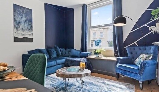 !* Contractors,discounts,parking,WIFI, Central *!