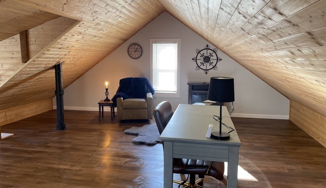 Convenience Meets Comfort & Cozy