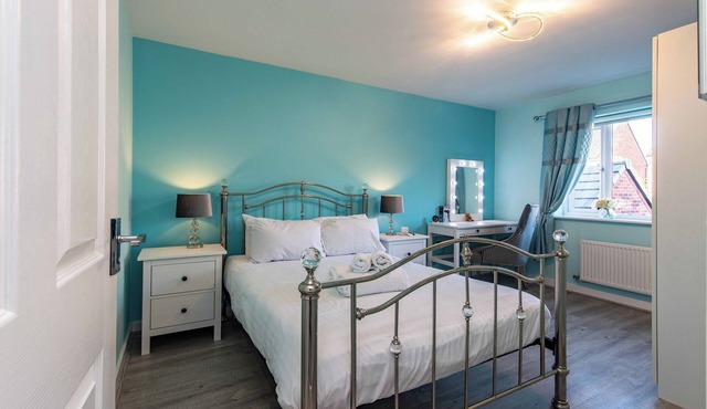 Convenient 2 Bedroom House Near Derby City Centre