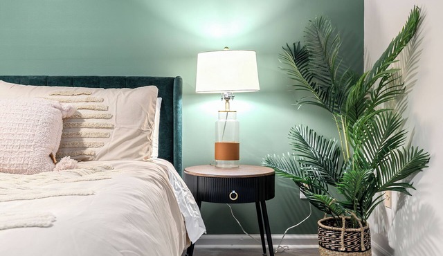 Convenient 3/2.5 Boho Bungalow