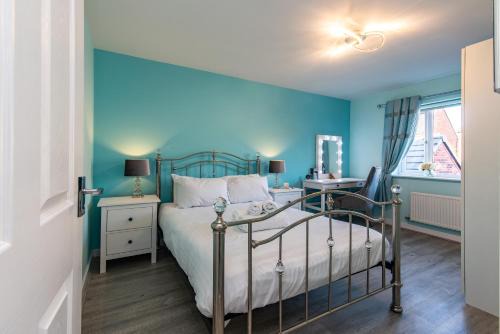 Convenient 3 Bedroom House Near Derby City Centre