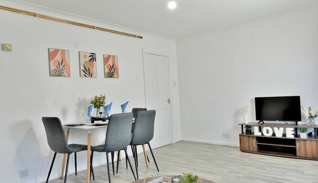 Convenient Accommodation near Reading University