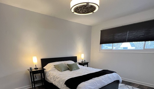 Convenient charmer in old town