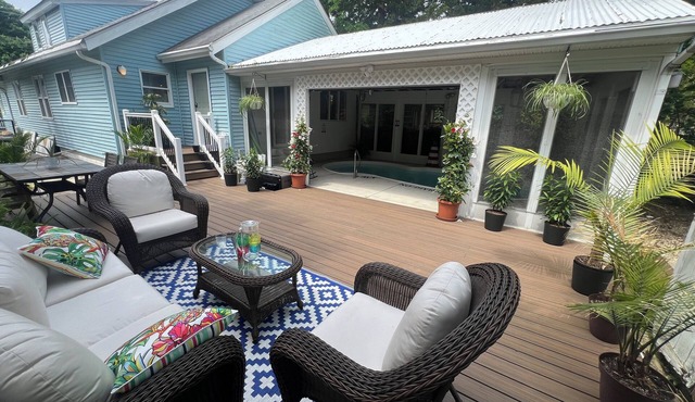 Convenient Coastal Oasis