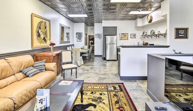 Convenient Colusa Townhome - Pet Friendly!