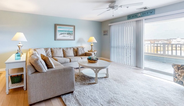 Convenient Condo w/Private Balcony, Water Views & Shared Pools
