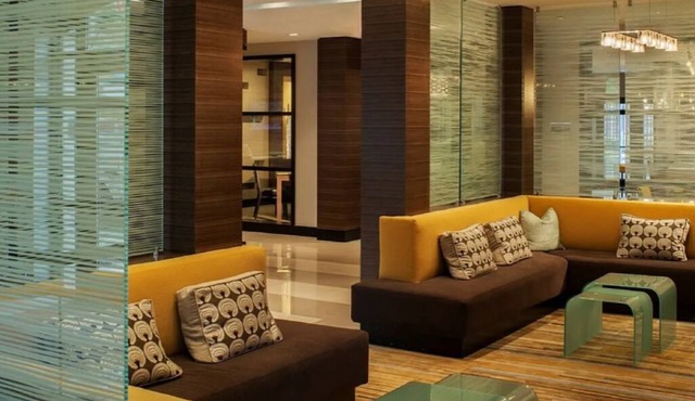 Convenient Corporate Housing – Includes Parking