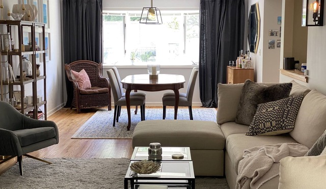 Convenient, cozy retreat