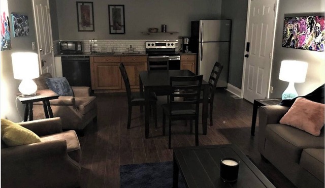 Convenient Downtown Location!
