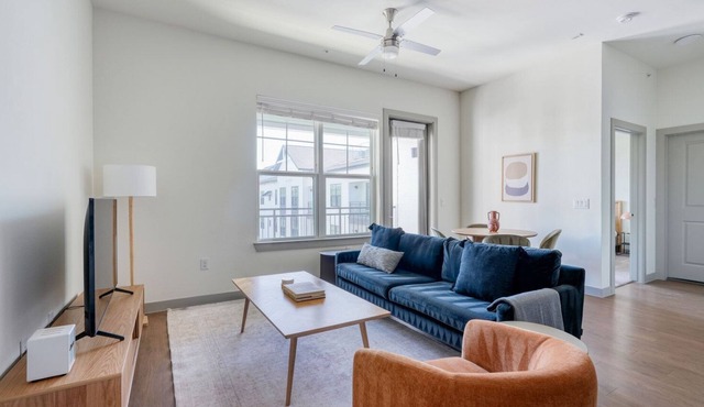 Convenient East Austin 1BR w/ Pool, Gym & W/D, by Blueground