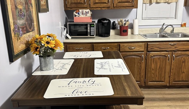 Convenient location! Newly remolded, restaurants, grocery