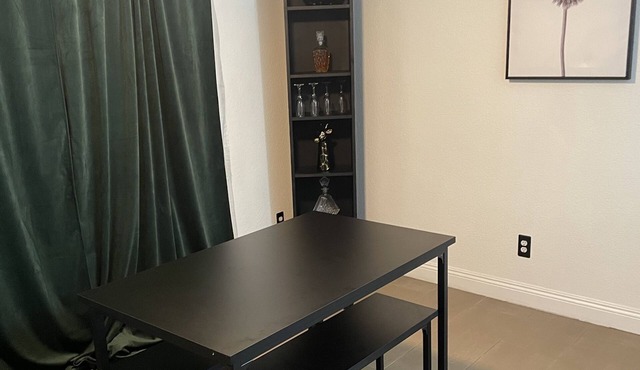 Convenient property located within minutes of many famous Las Vegas attractions