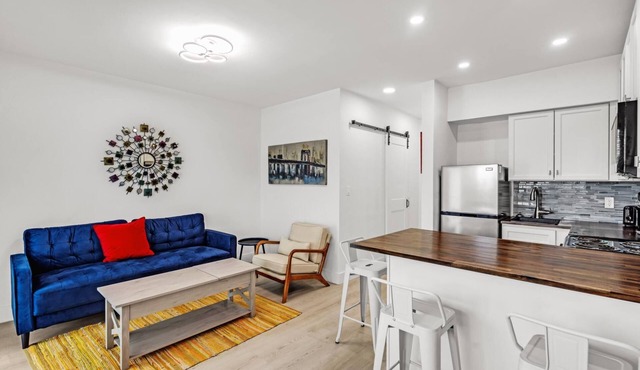 Convenient & Quiet Retreat in Prime Location