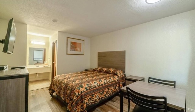 Convenient Room for Park Adventures