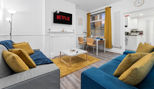 Convenient Serviced Accommodation Near Crewe Landmarks & Routes