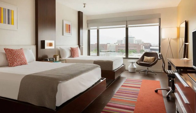 Convenient Stay in Indiana! Pets Friendly, Near Fountain Square Theatre